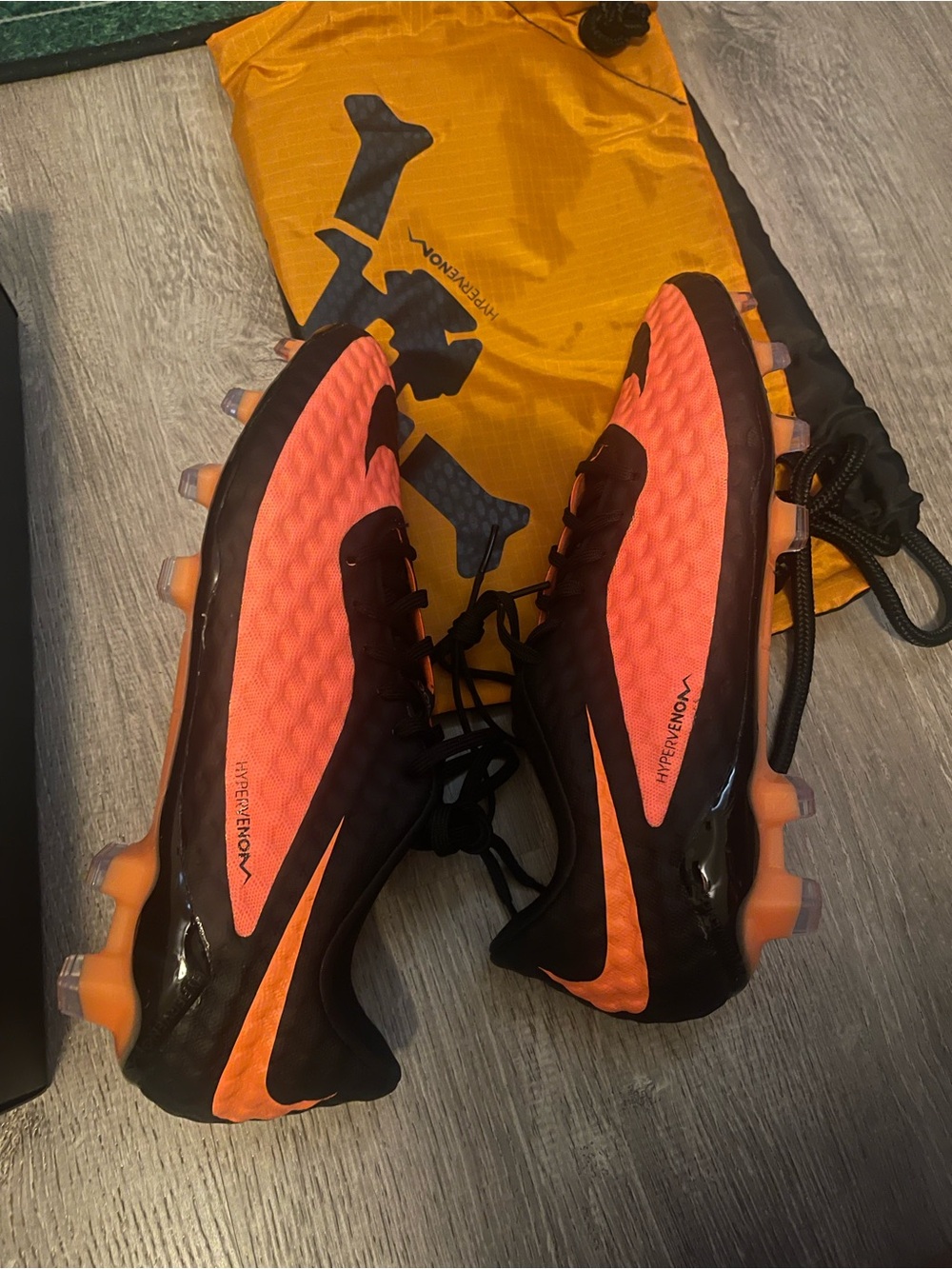 Nike Hypervenoms Authentic RGN - Picture 8 of 10
